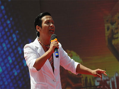 上海明星經(jīng)紀(jì)