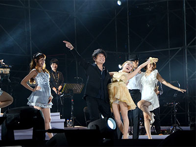 今天唱什么?北京明星經(jīng)紀(jì)公司攜手周華健揭曉謎底.jpg 北京明星經(jīng)紀(jì)公司