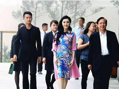 上海明星經(jīng)紀(jì)